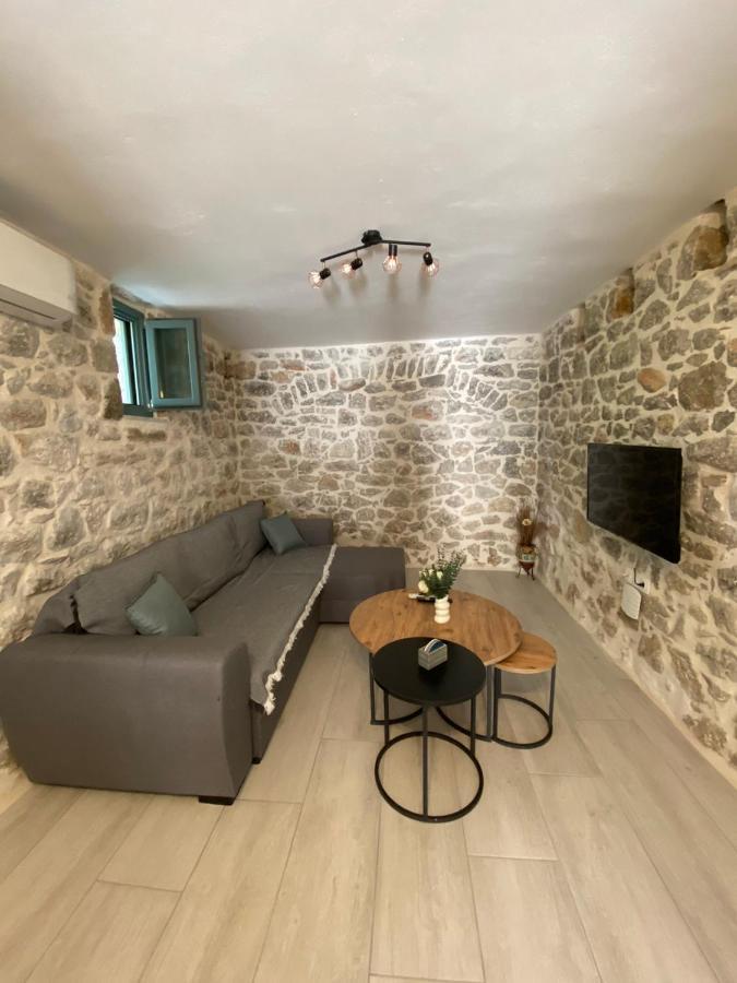 Mainotti's House * Areopoli